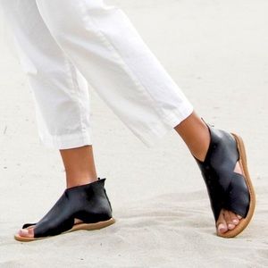 Børn IWA Women’s Black Leather Sandal